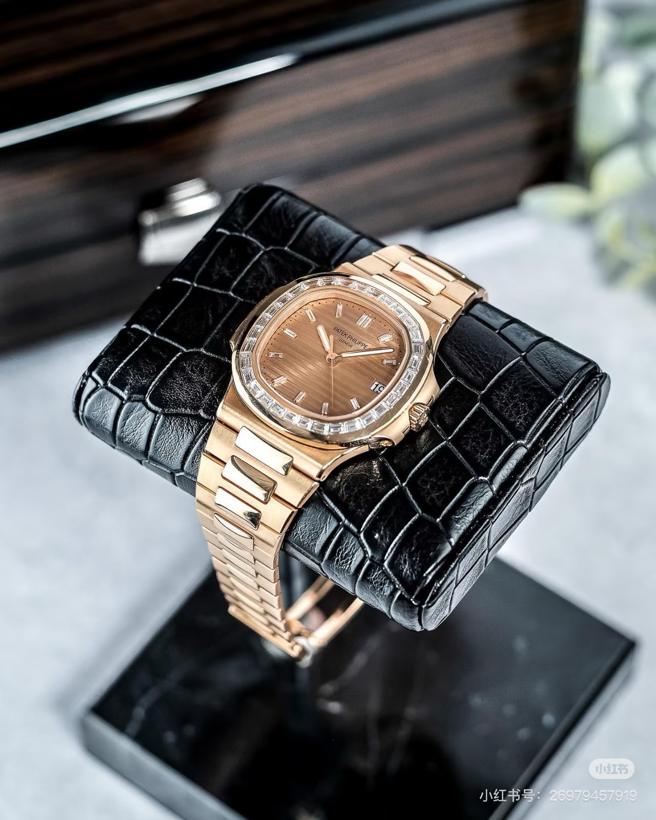 6153-145$-Patek Philippe-Rose gold gallery