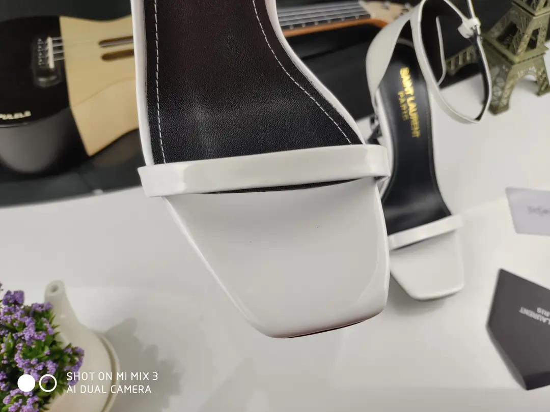 XX2944-460-65.7$-Whit box gallery