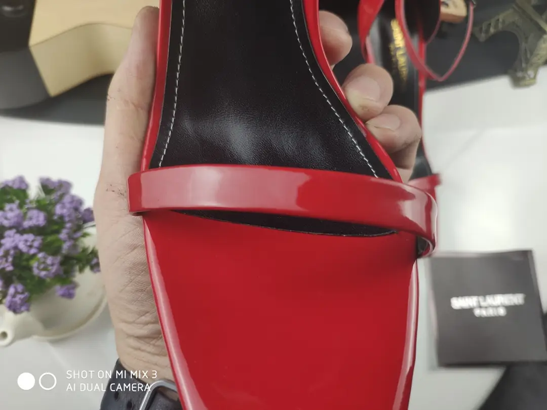 XX2944-460-65.7$-Whit box gallery