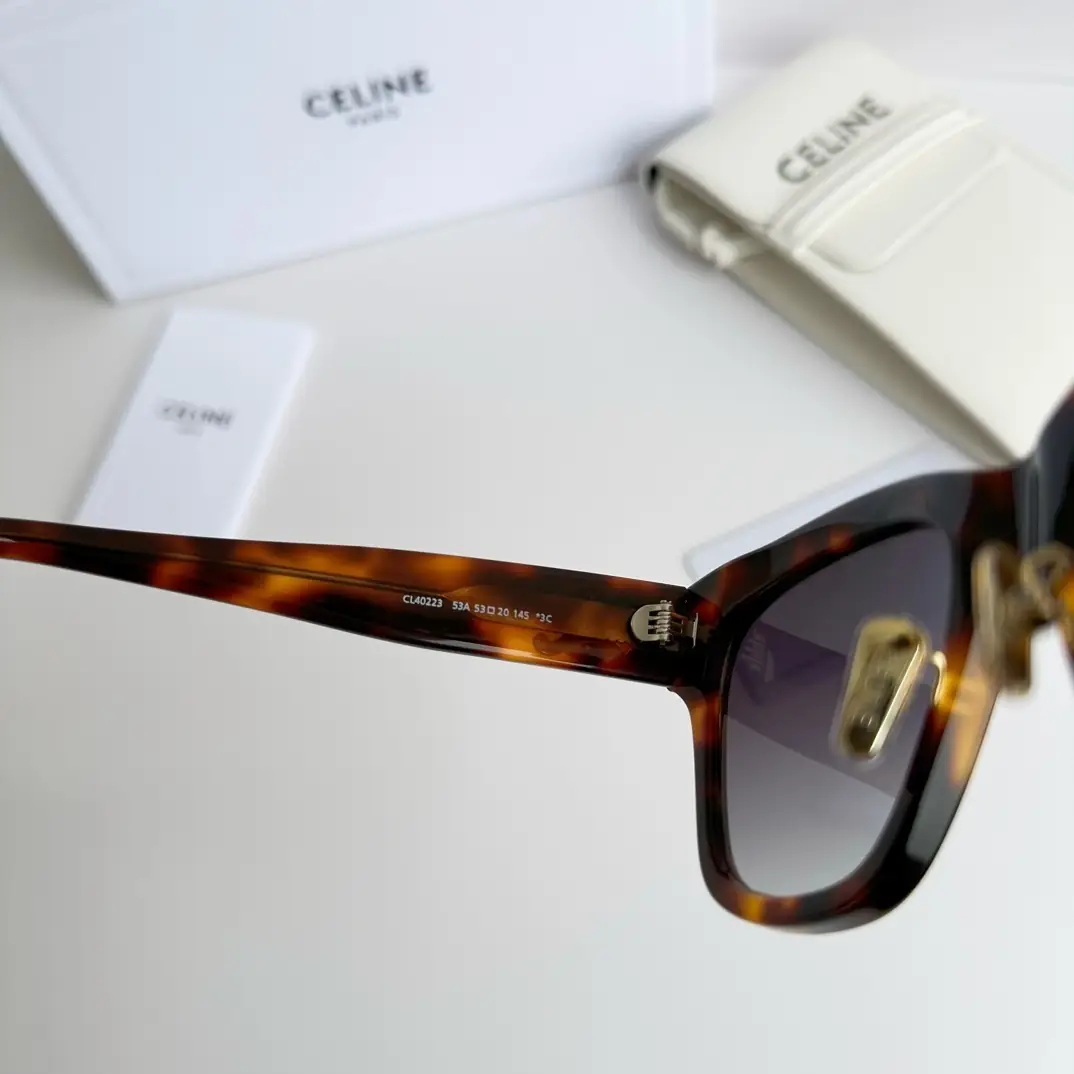 XX3295-280-38.3$-CELINE gallery