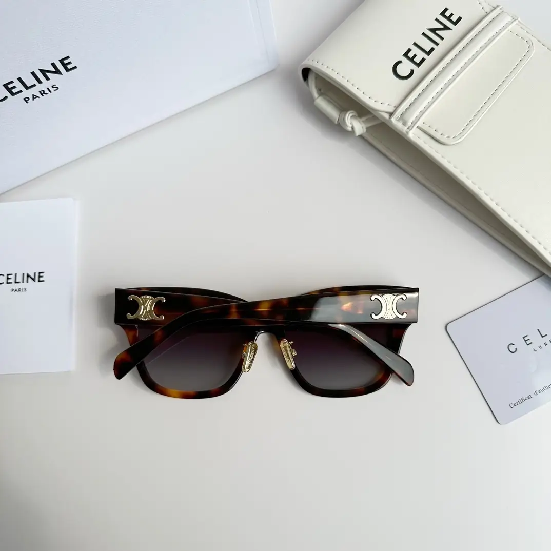 XX3295-280-38.3$-CELINE gallery