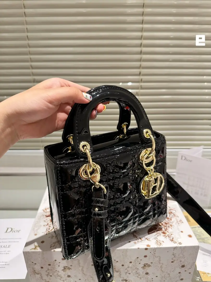 XX3531-58.88$-Dior gallery