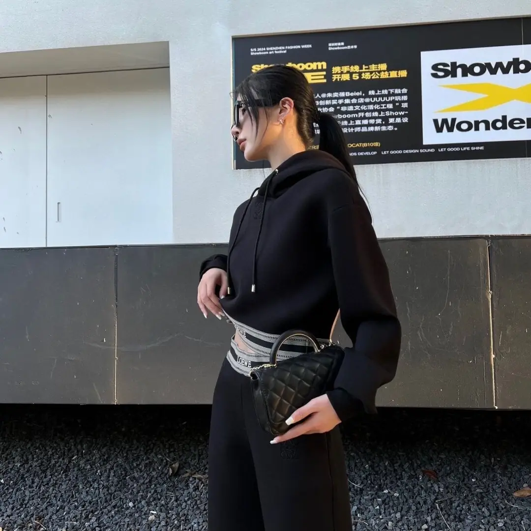 XX4032-395-54.99$-LOEWE gallery