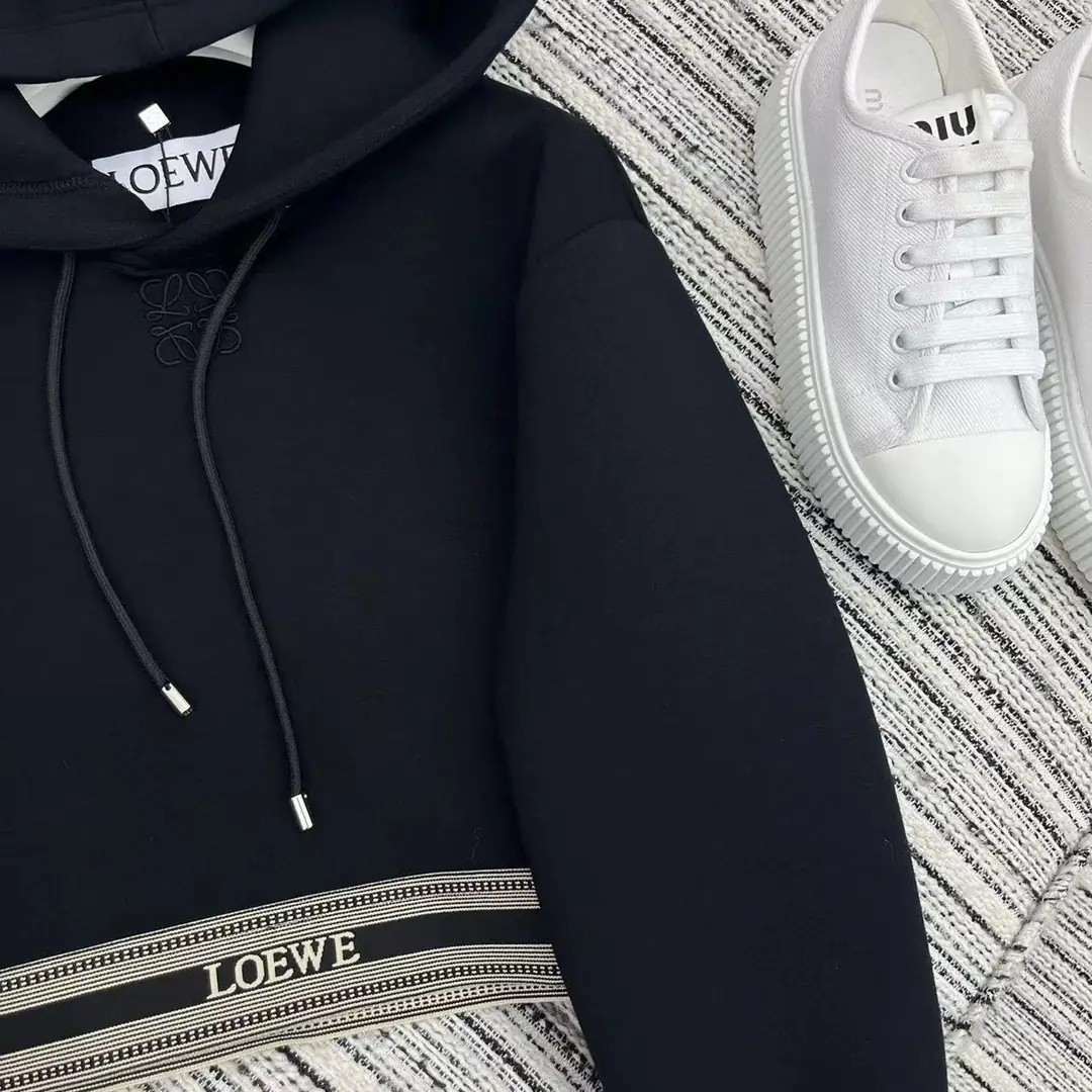 XX4032-395-54.99$-LOEWE gallery