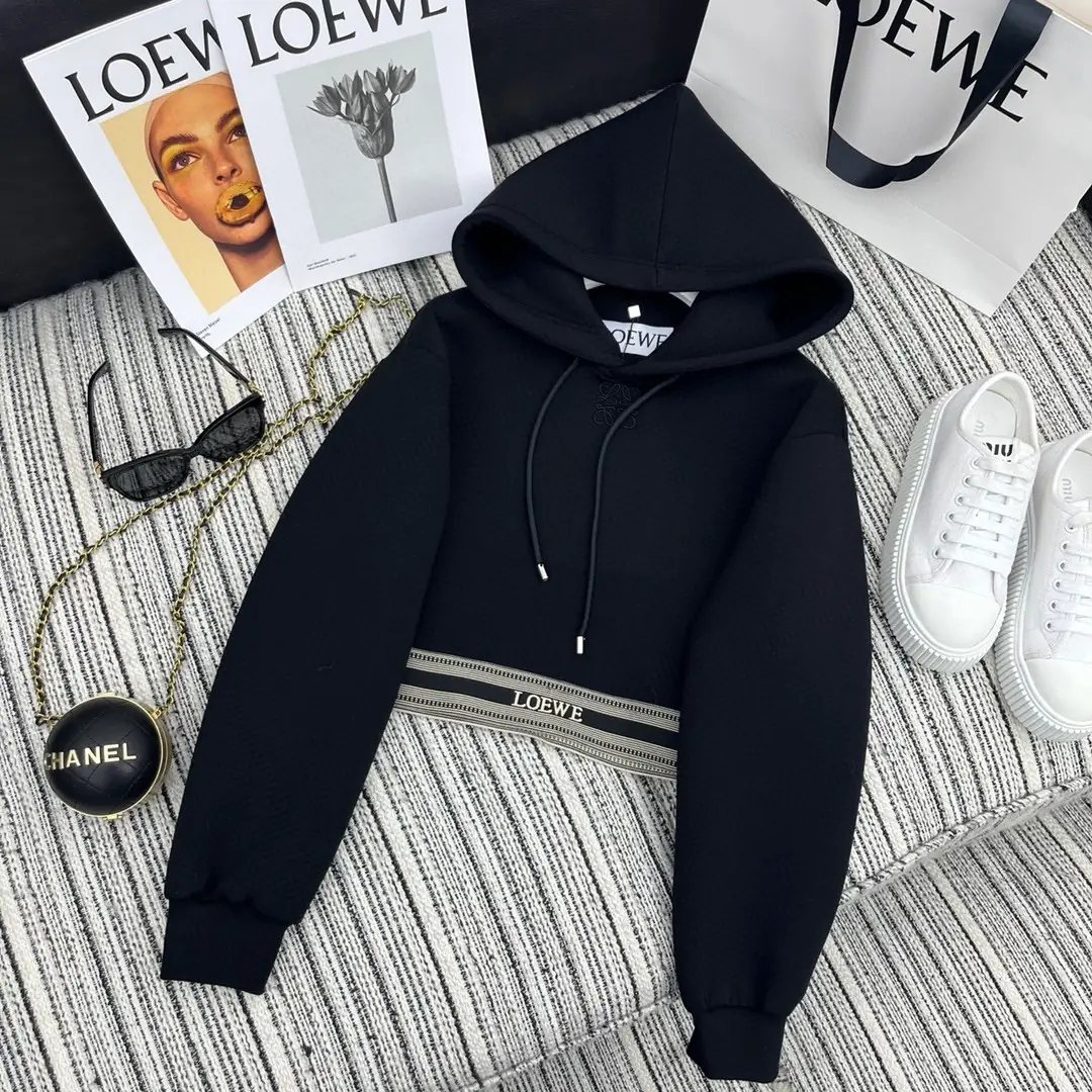XX4032-395-54.99$-LOEWE gallery