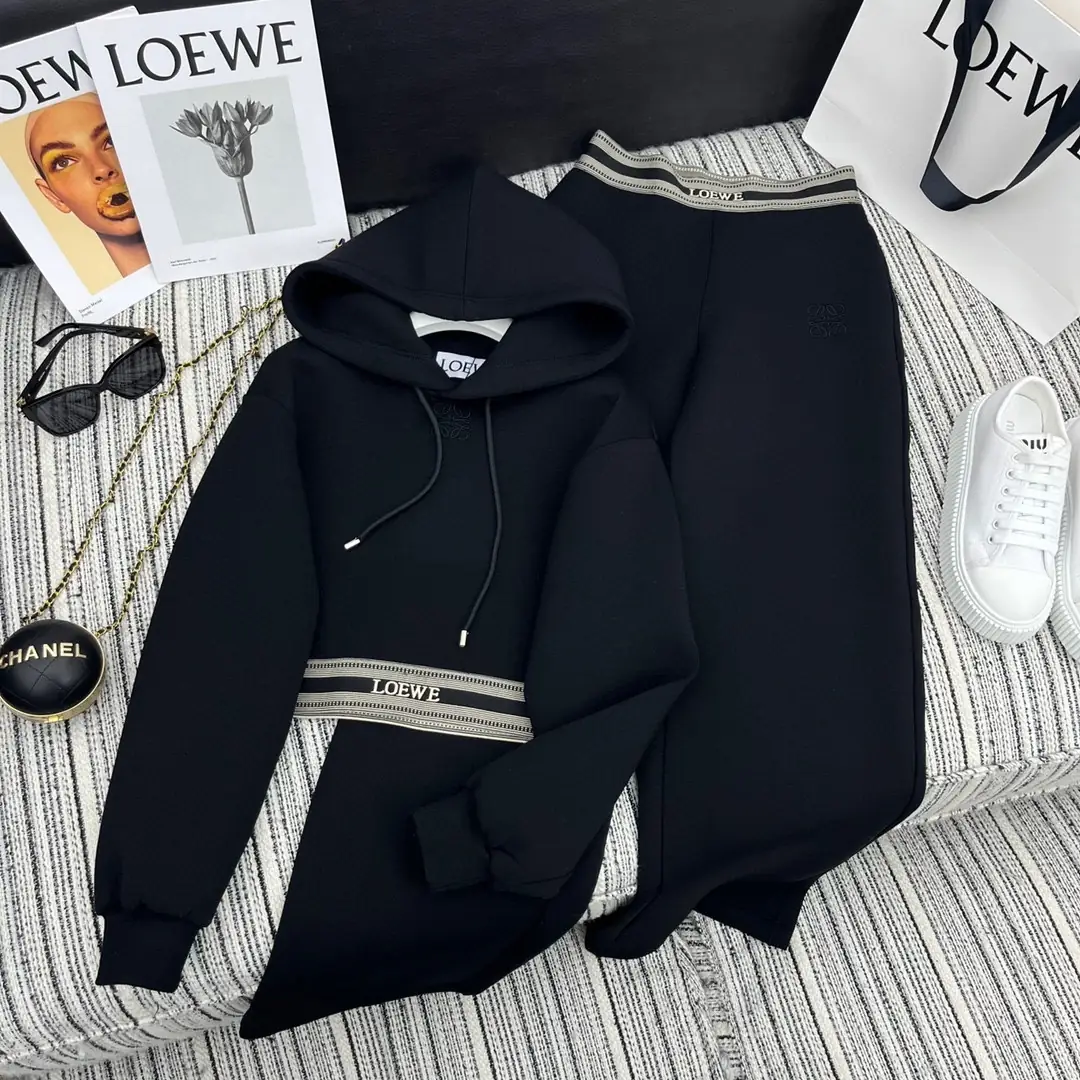 XX4032-395-54.99$-LOEWE gallery