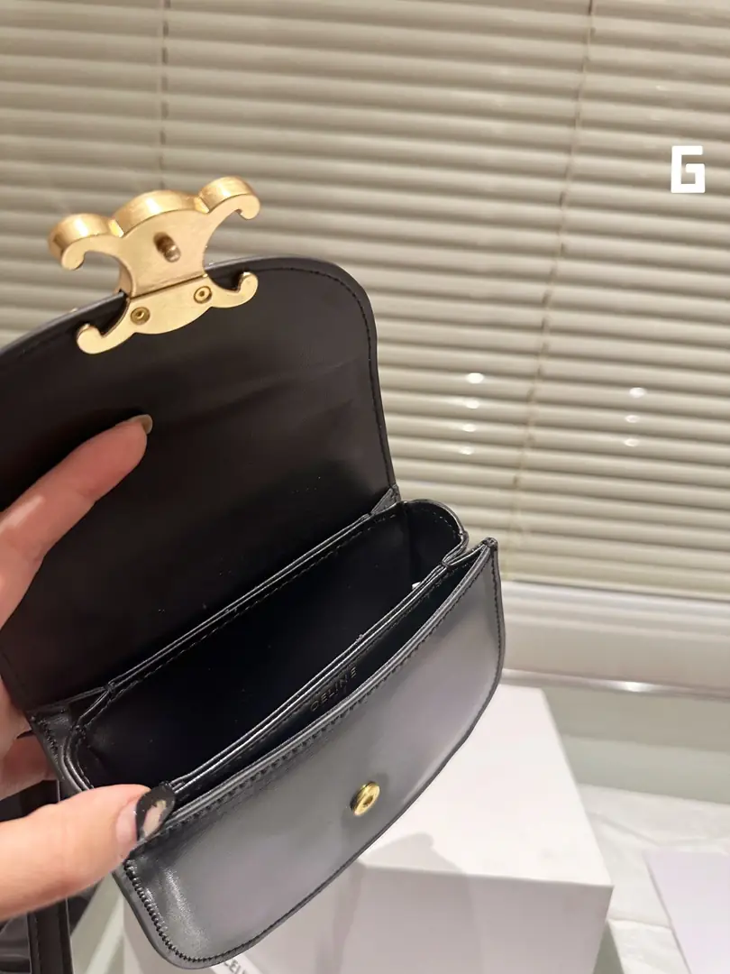 XX4539-475-65.2$-CELINE gallery