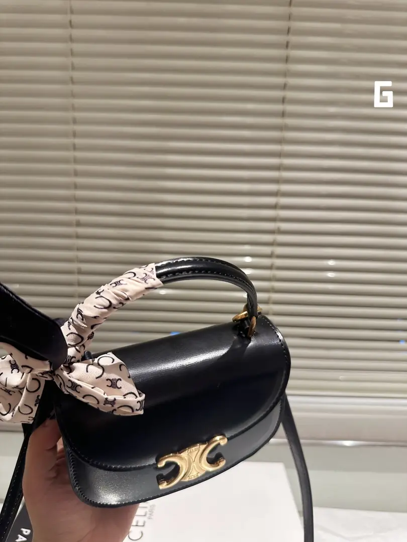 XX4539-475-65.2$-CELINE gallery