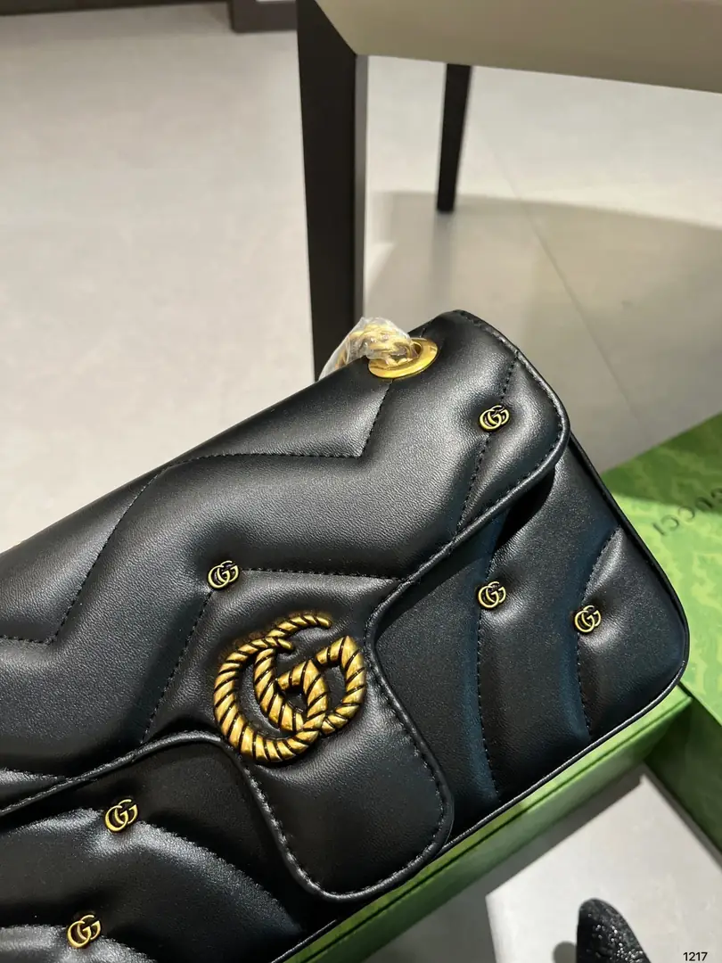 code4592-57$-gucci gallery