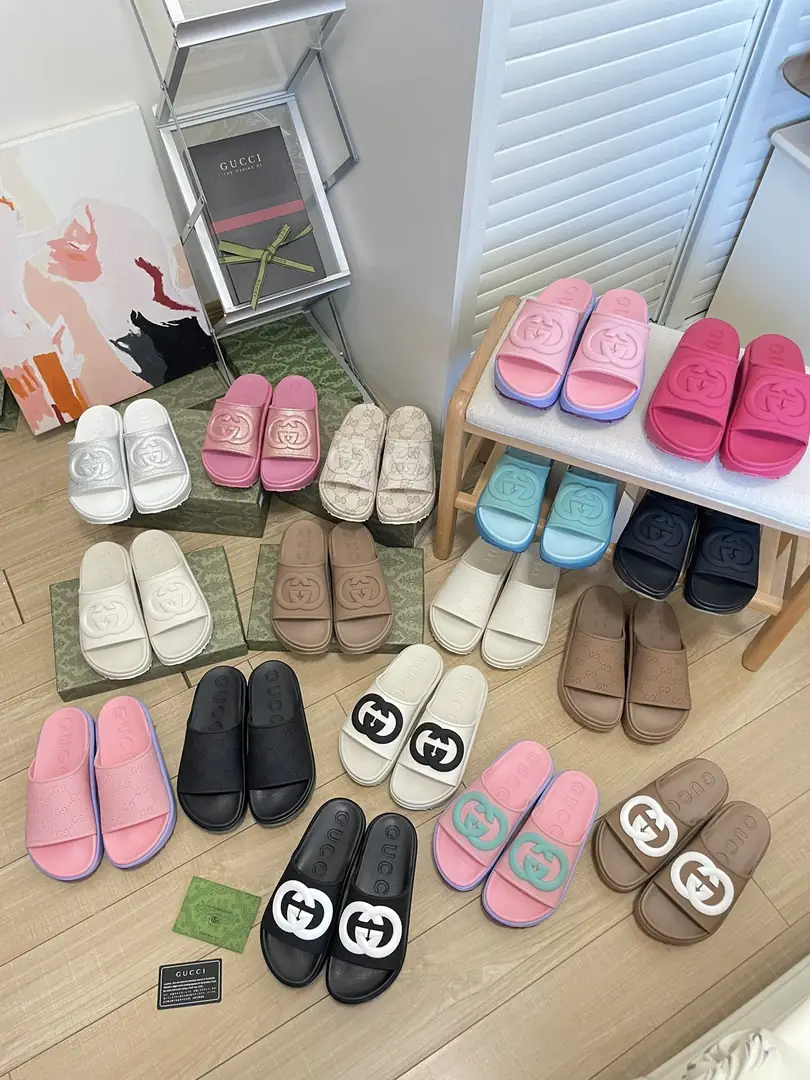 code4593-55$-gucci gallery