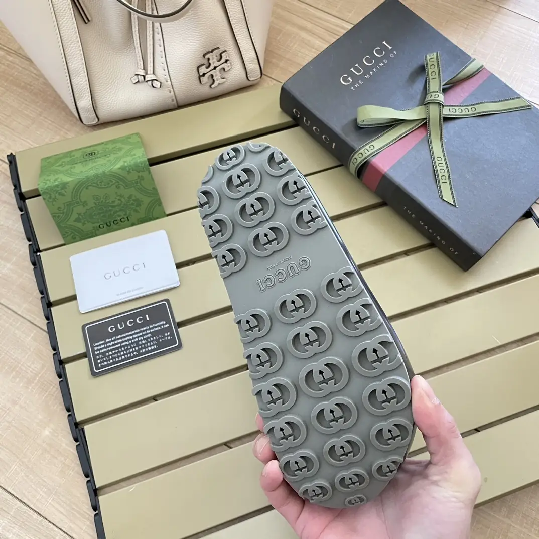 code4593-55$-gucci gallery