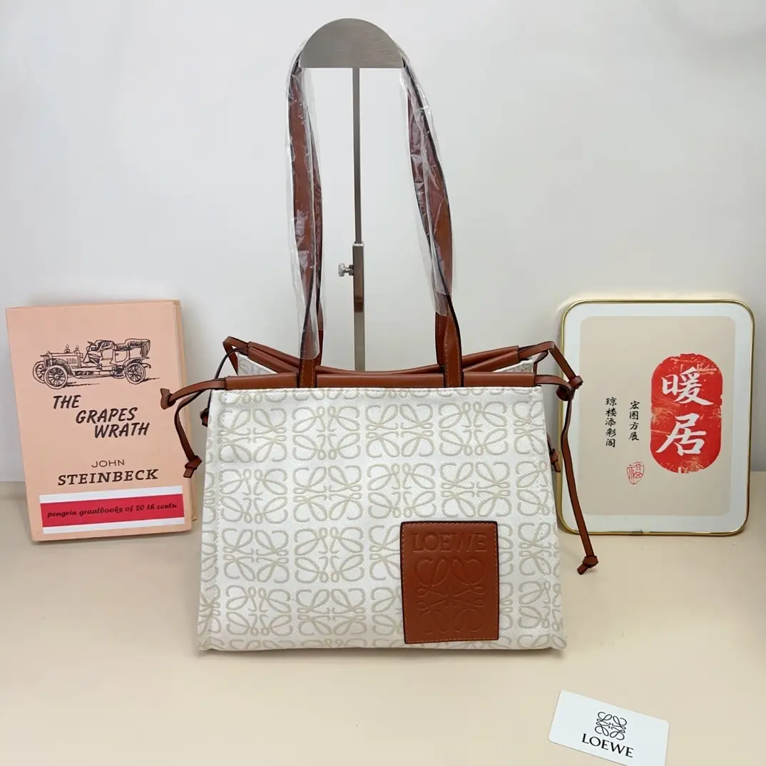 KING1460  Luoyiwei 95$ gallery