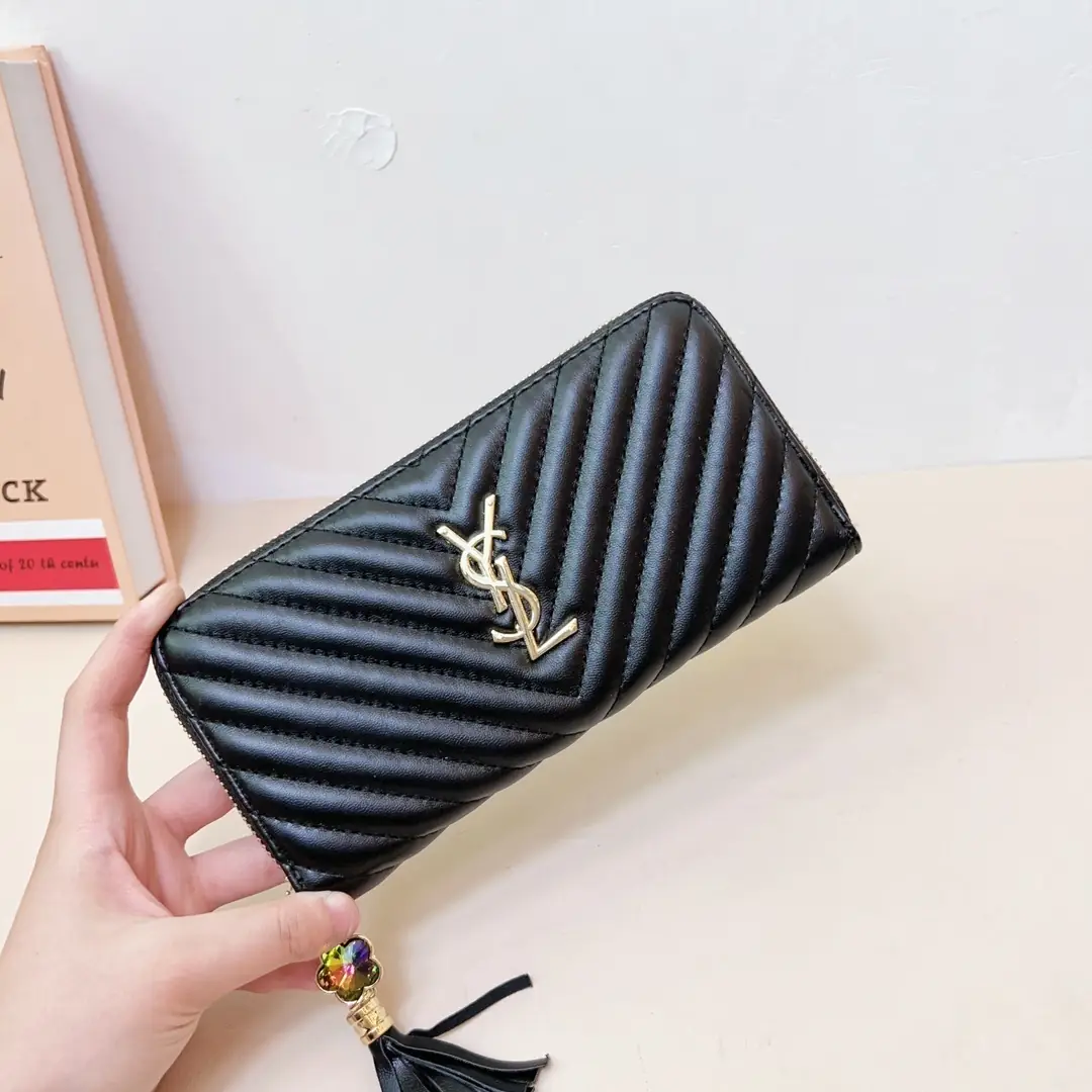 KING1462  Saint Laurent   89$ gallery