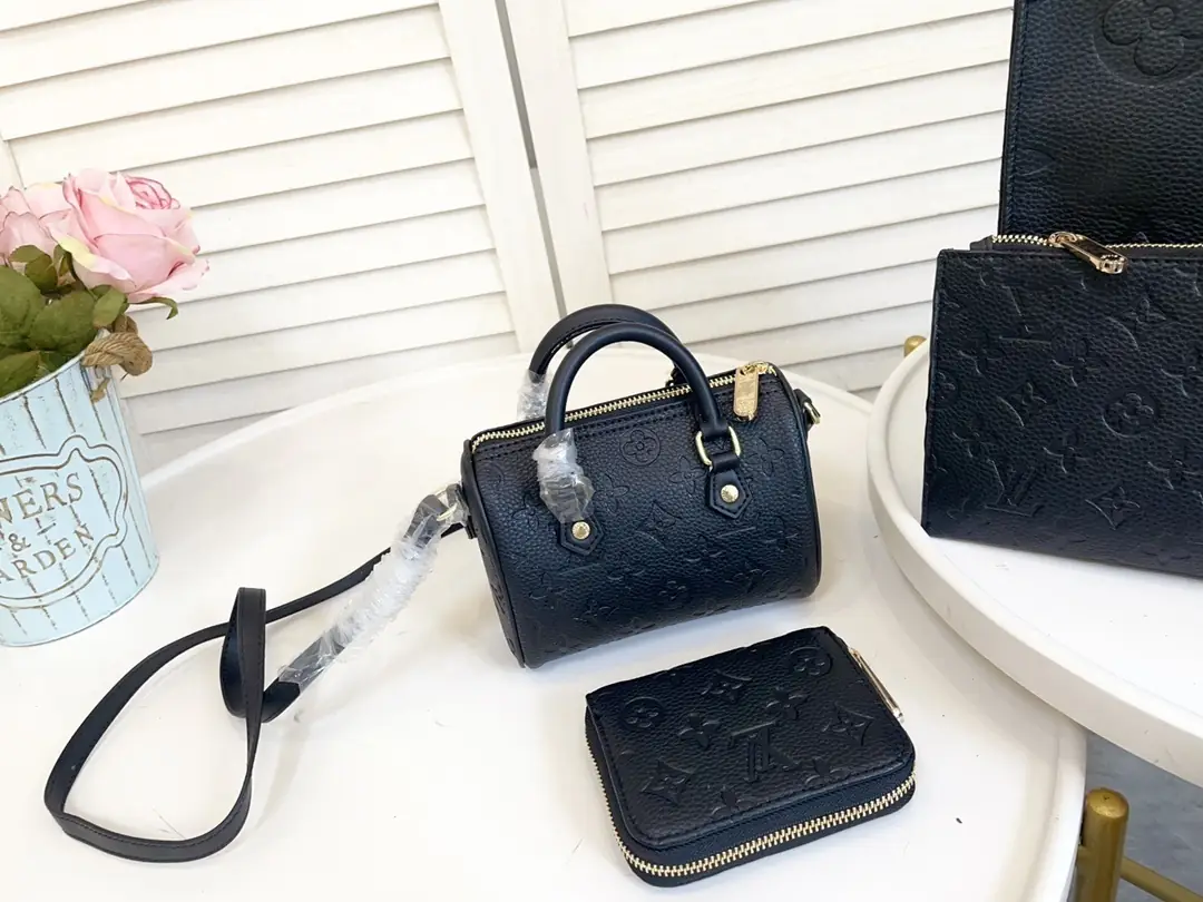 KING1465  LV    95$ gallery