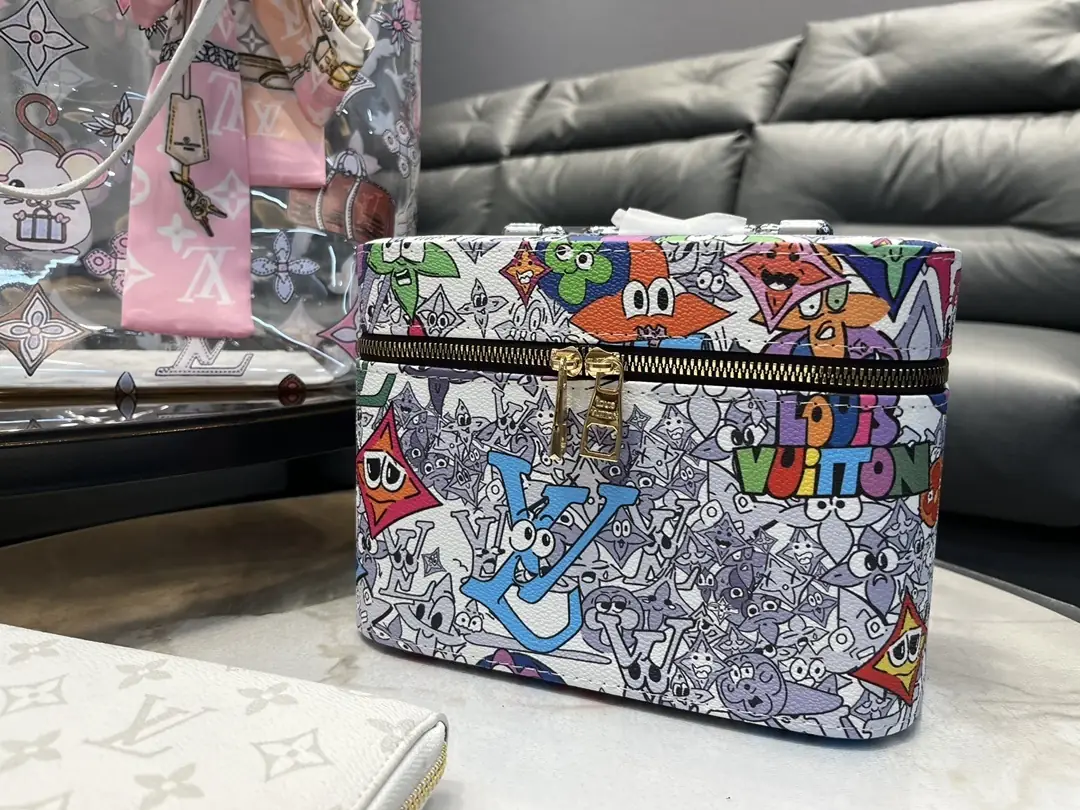 KING1468  LV   95$ gallery