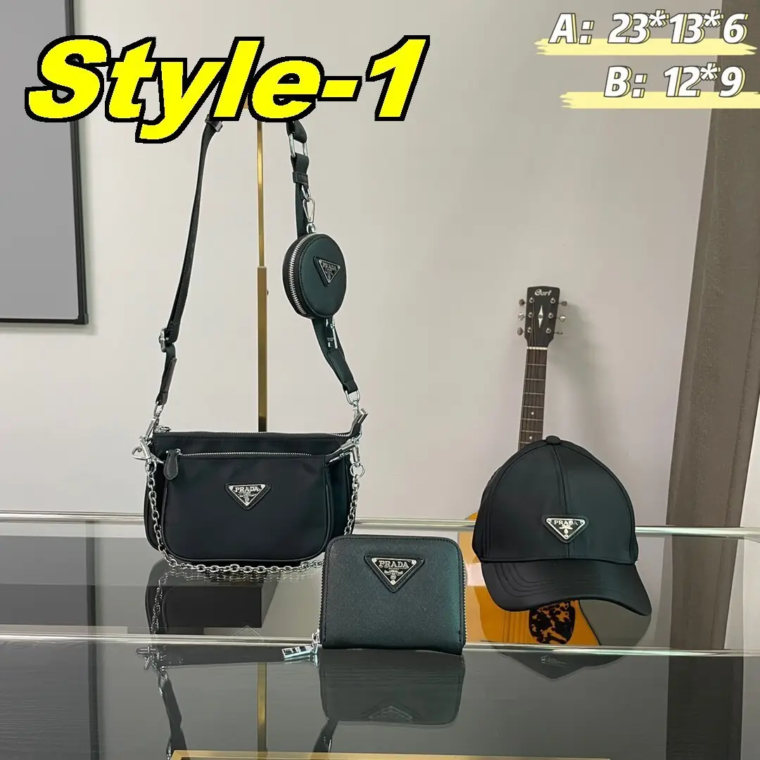 KING1469  Prada   95$ gallery