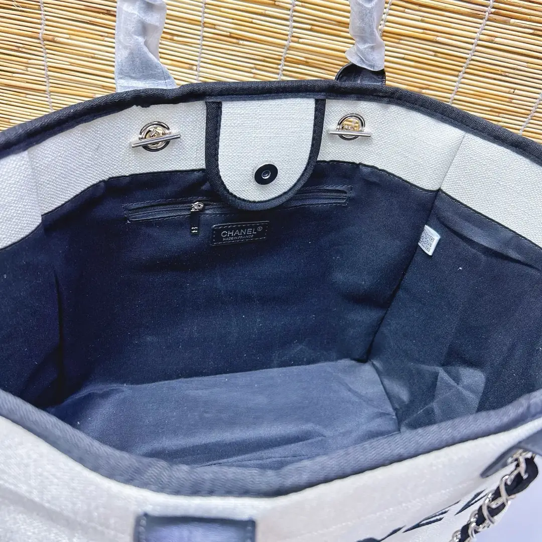 KING1475  Chanel  95$ gallery