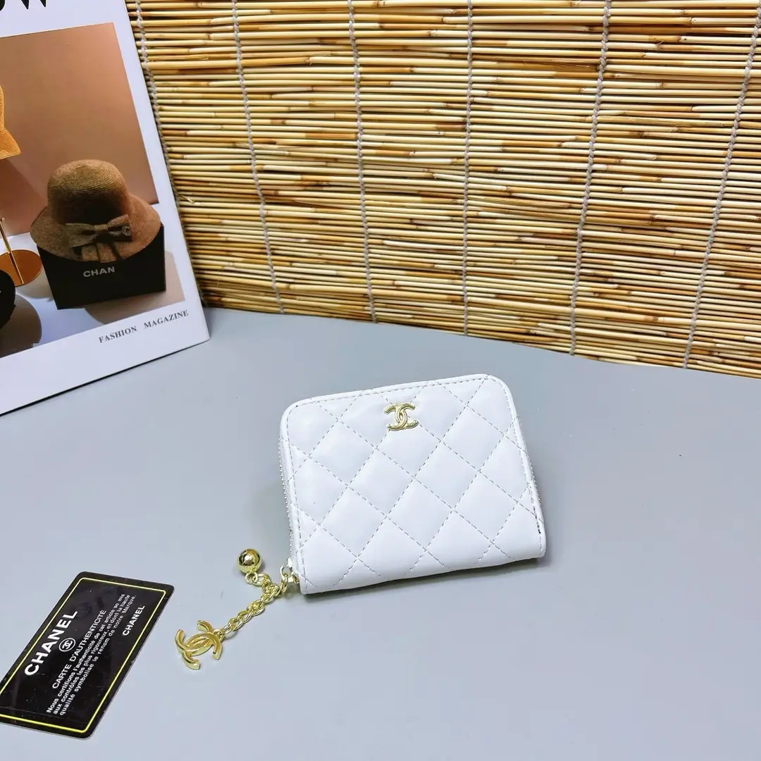 KING1475  Chanel  95$ gallery