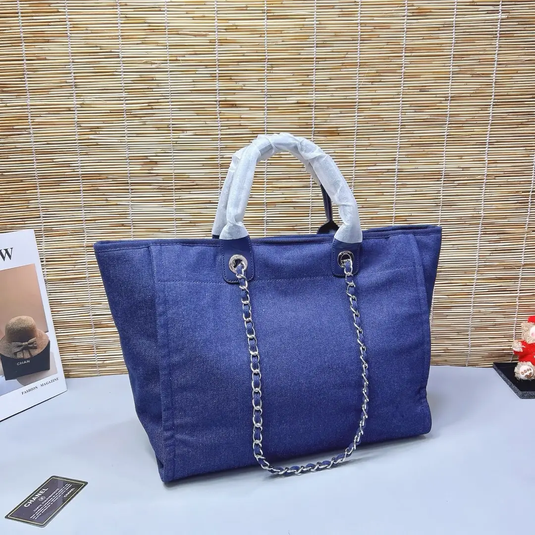 KING1476  Chanel  89$ gallery