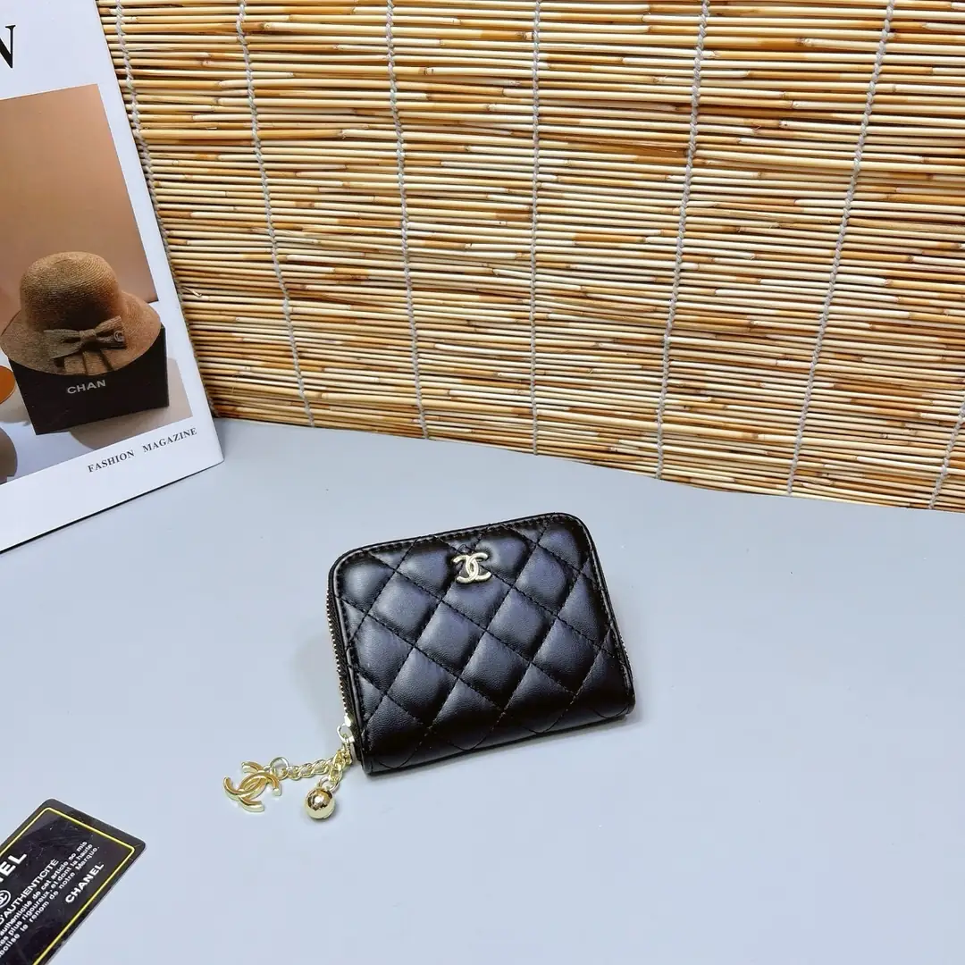 KING1476  Chanel  89$ gallery