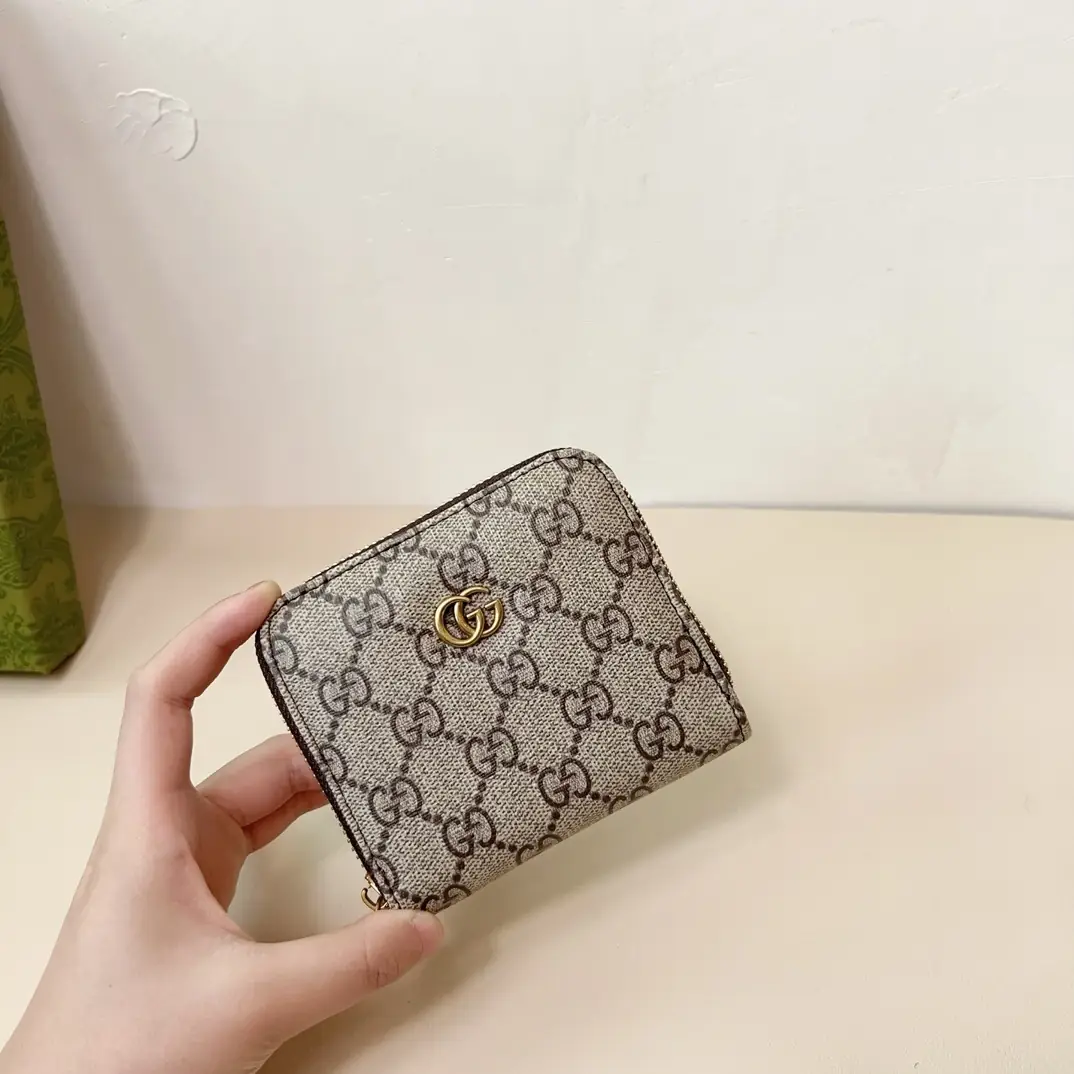 KING1492   Gucci  89$ gallery