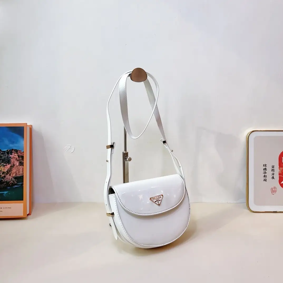 KING1494  Prada  89$ gallery