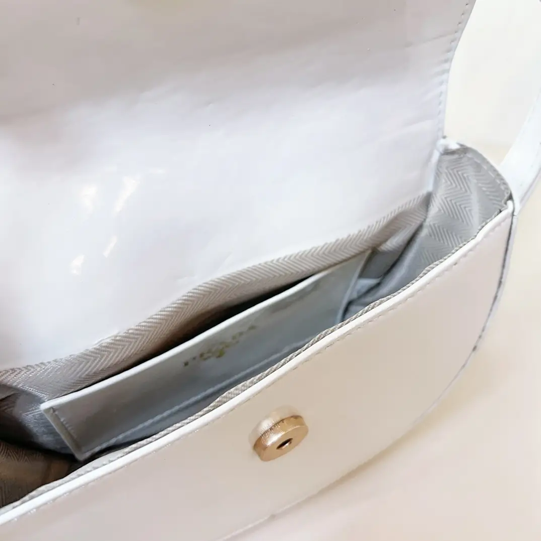 KING1494  Prada  89$ gallery