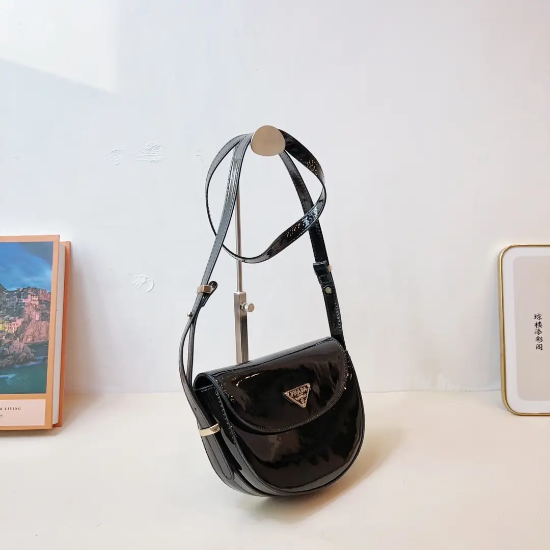 KING1495   Prada  95$ gallery