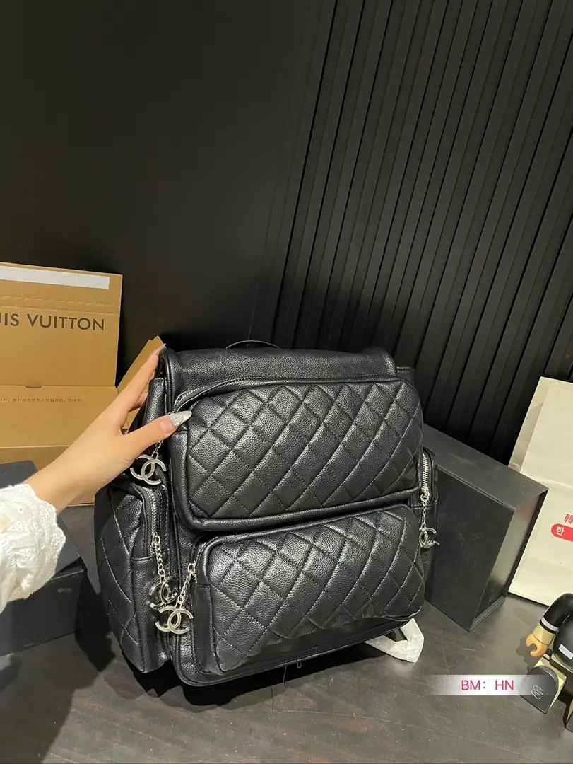 KNG1330  CHANEL  86.99$ gallery