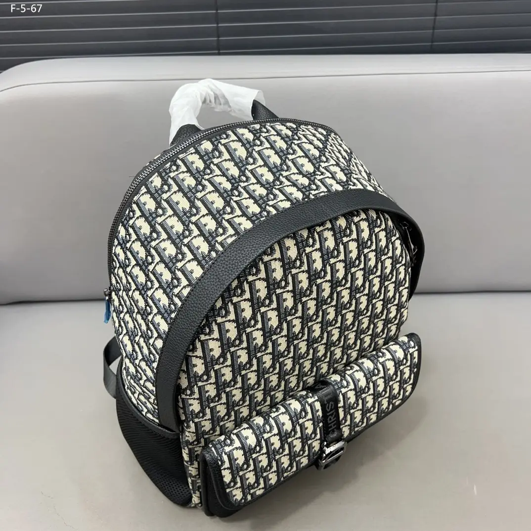 KNG6086  DIOR  89.99$ gallery