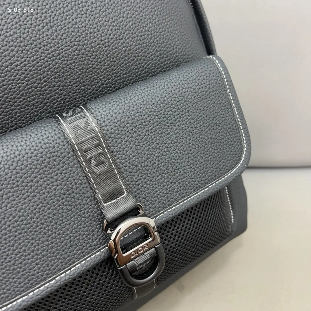 KNG6087  DIOR  85$ gallery