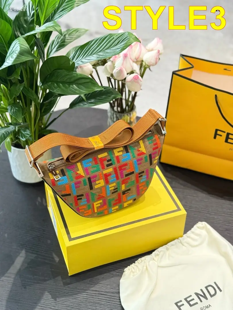 KNG6092  FENDI  65$ gallery