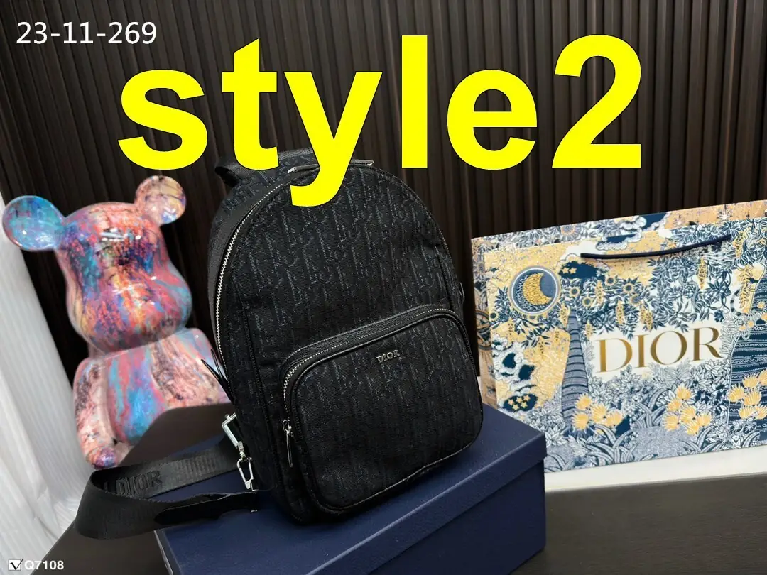 KNG7107  DIOR  85$ gallery