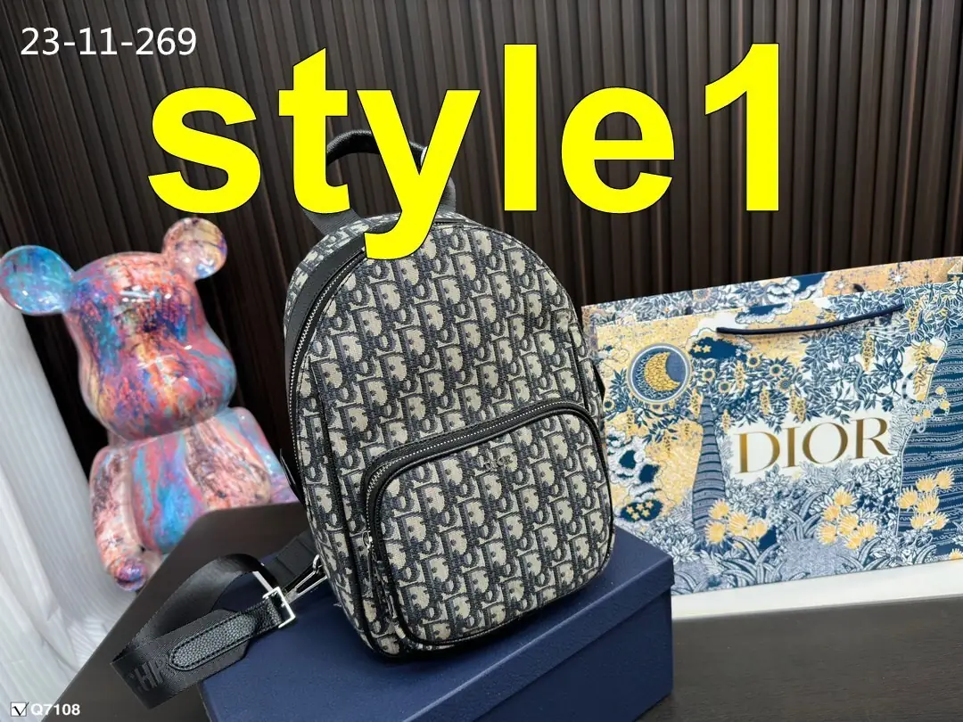 KNG7107  DIOR  85$ gallery