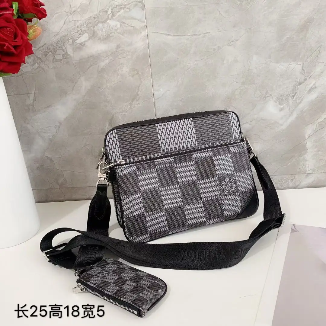 KNG7112  LV  68$ gallery