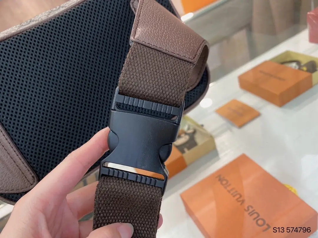 KNG7114   GUCCI  75$ gallery