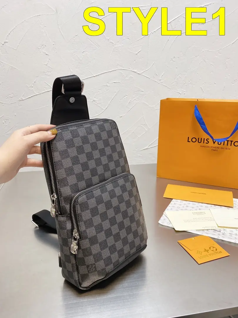 KNG7123   LV  75$ gallery