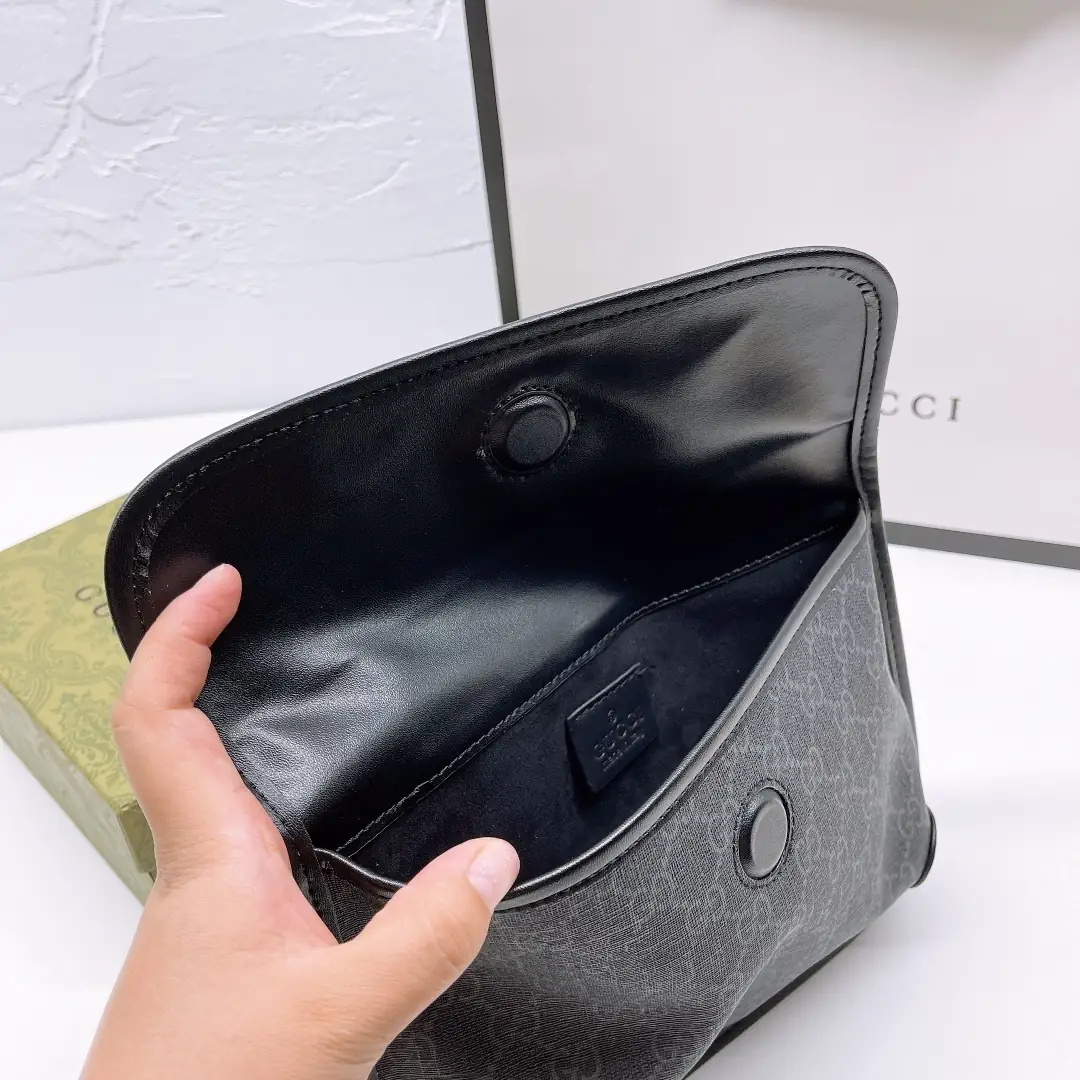 KNG7129  GUCCI   69$ gallery