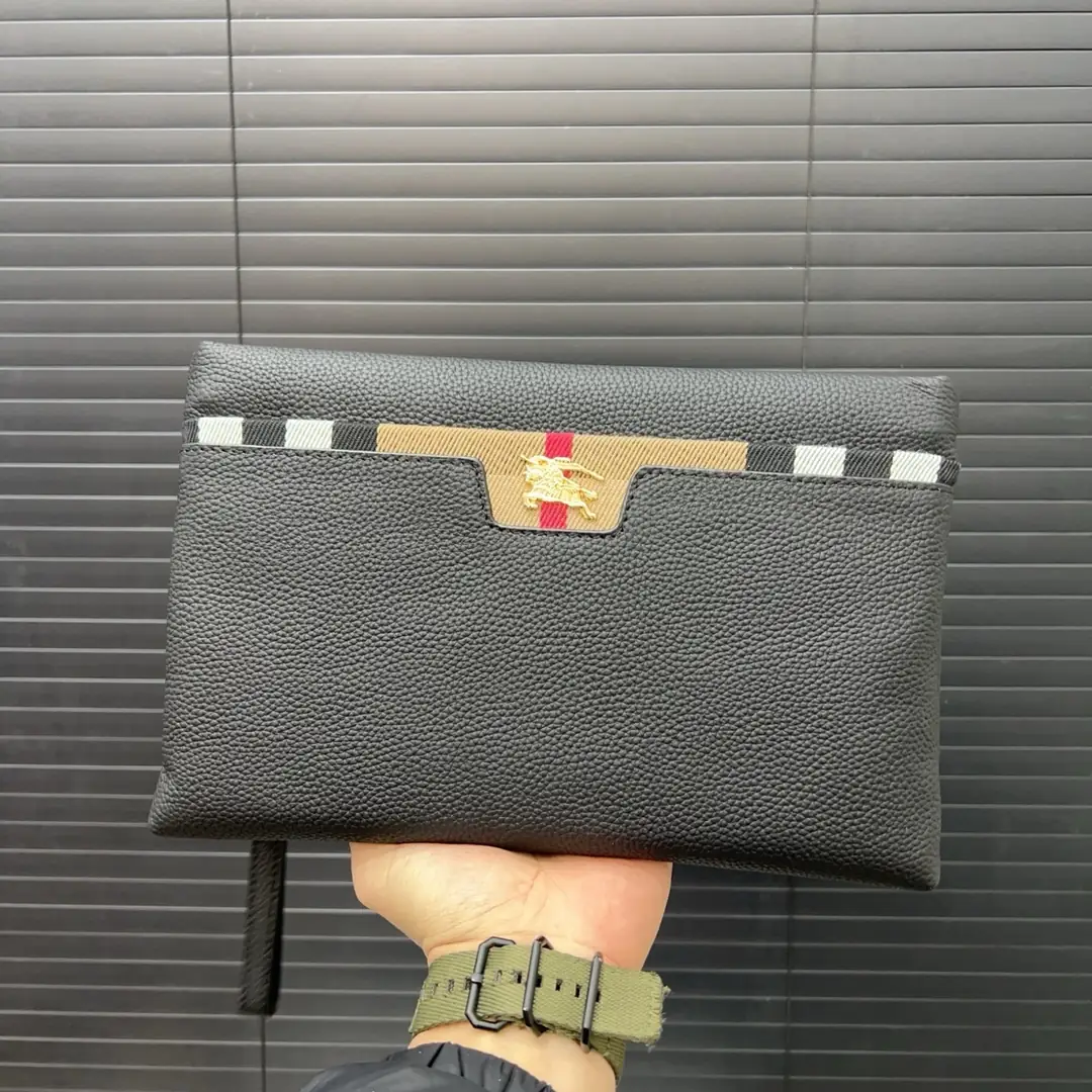 KNG7220  Burberry   59.99$ gallery