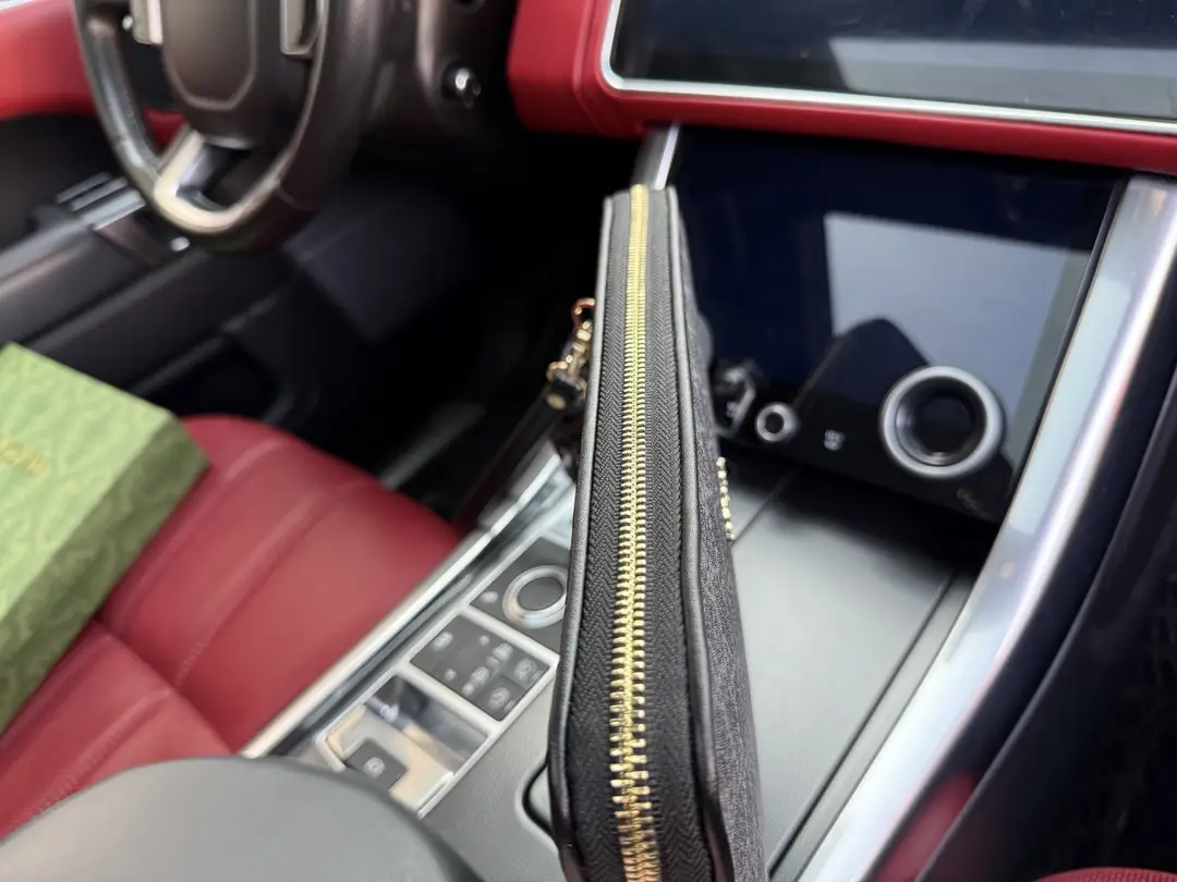 KNG7225  Gucci   59.99$ gallery