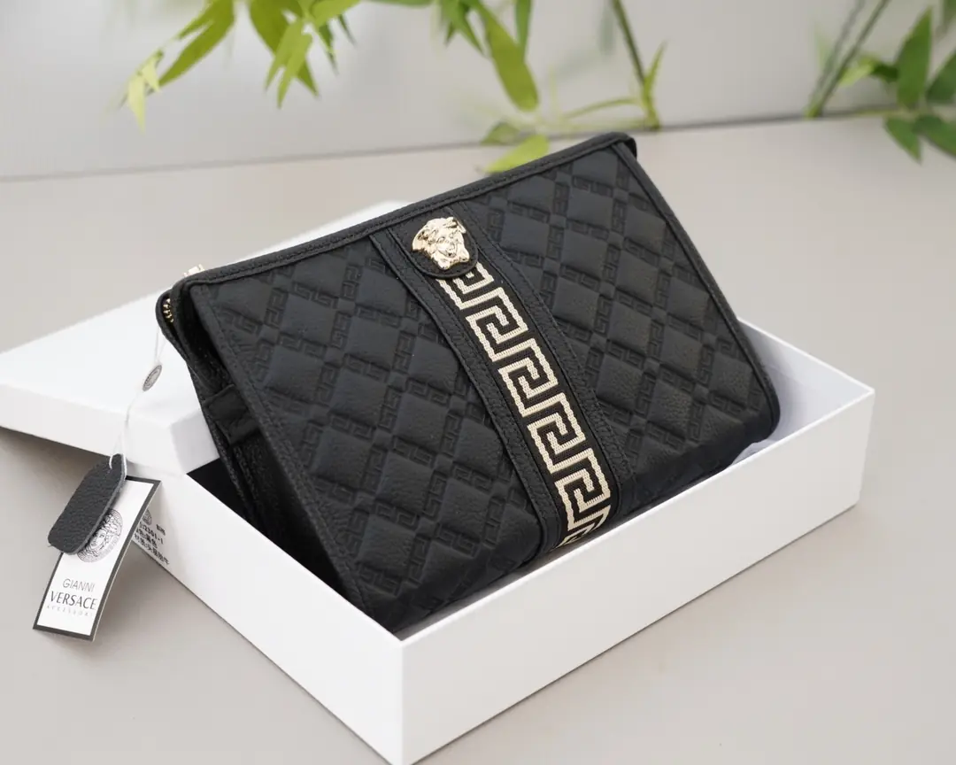 KNG7226 Versace  59.99$ gallery