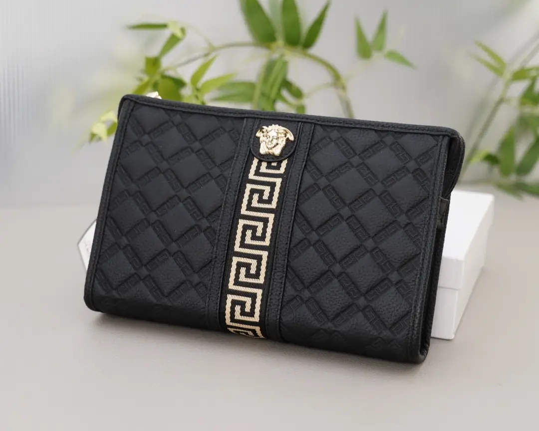 KNG7226 Versace  59.99$ gallery