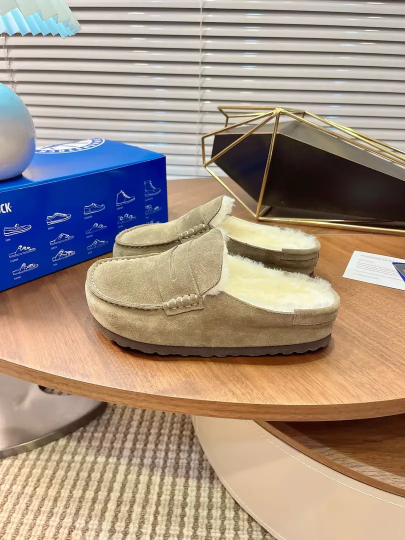 KNG7236  BIRKENSTOCK 85$ gallery