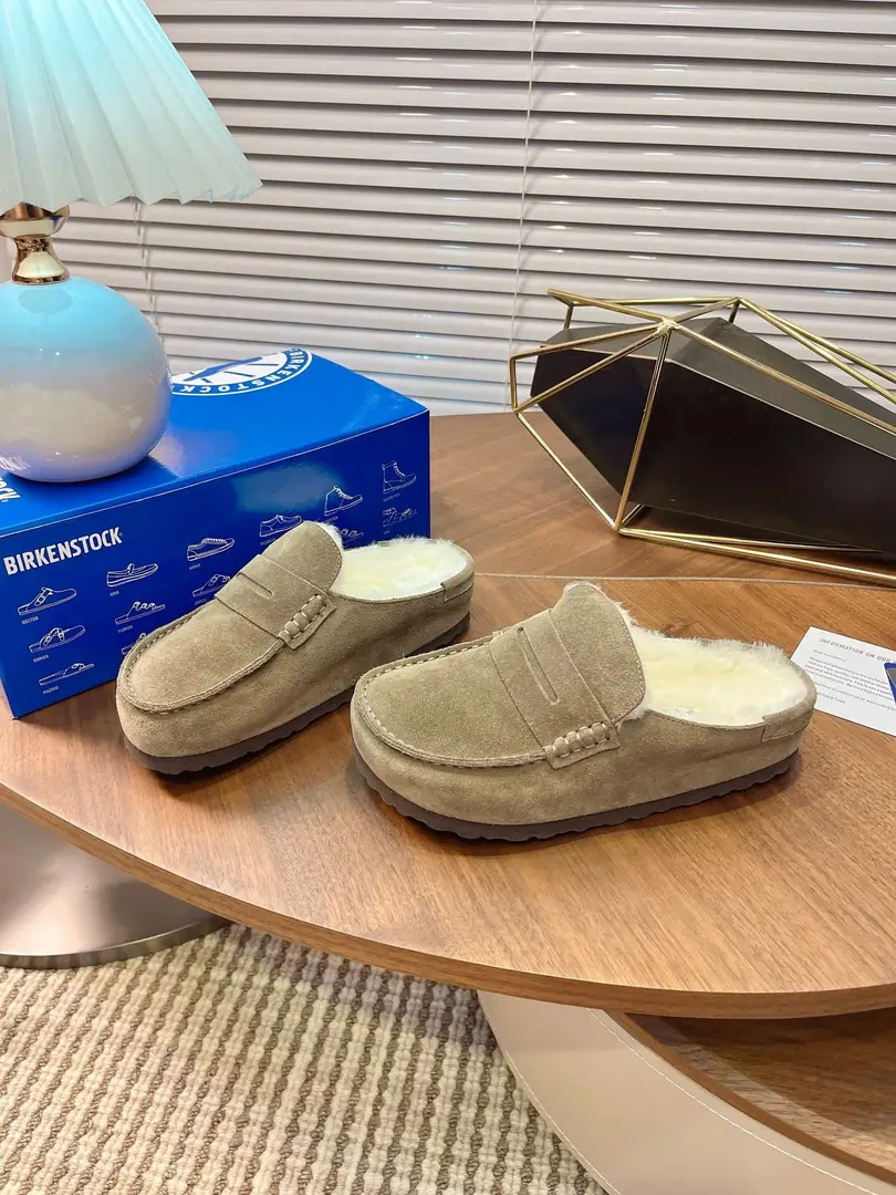 KNG7236  BIRKENSTOCK 85$ gallery