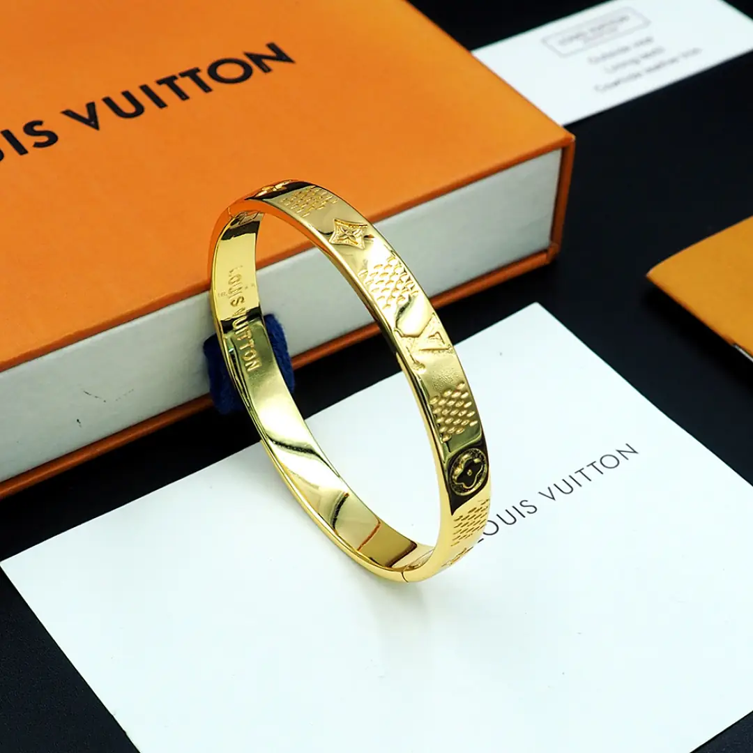 KNG7251  LV 39.99$ gallery