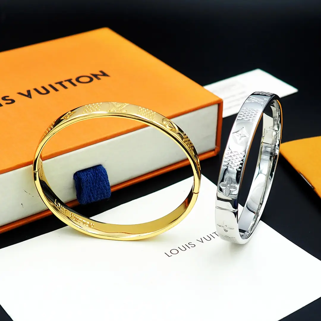 KNG7251  LV 39.99$ gallery