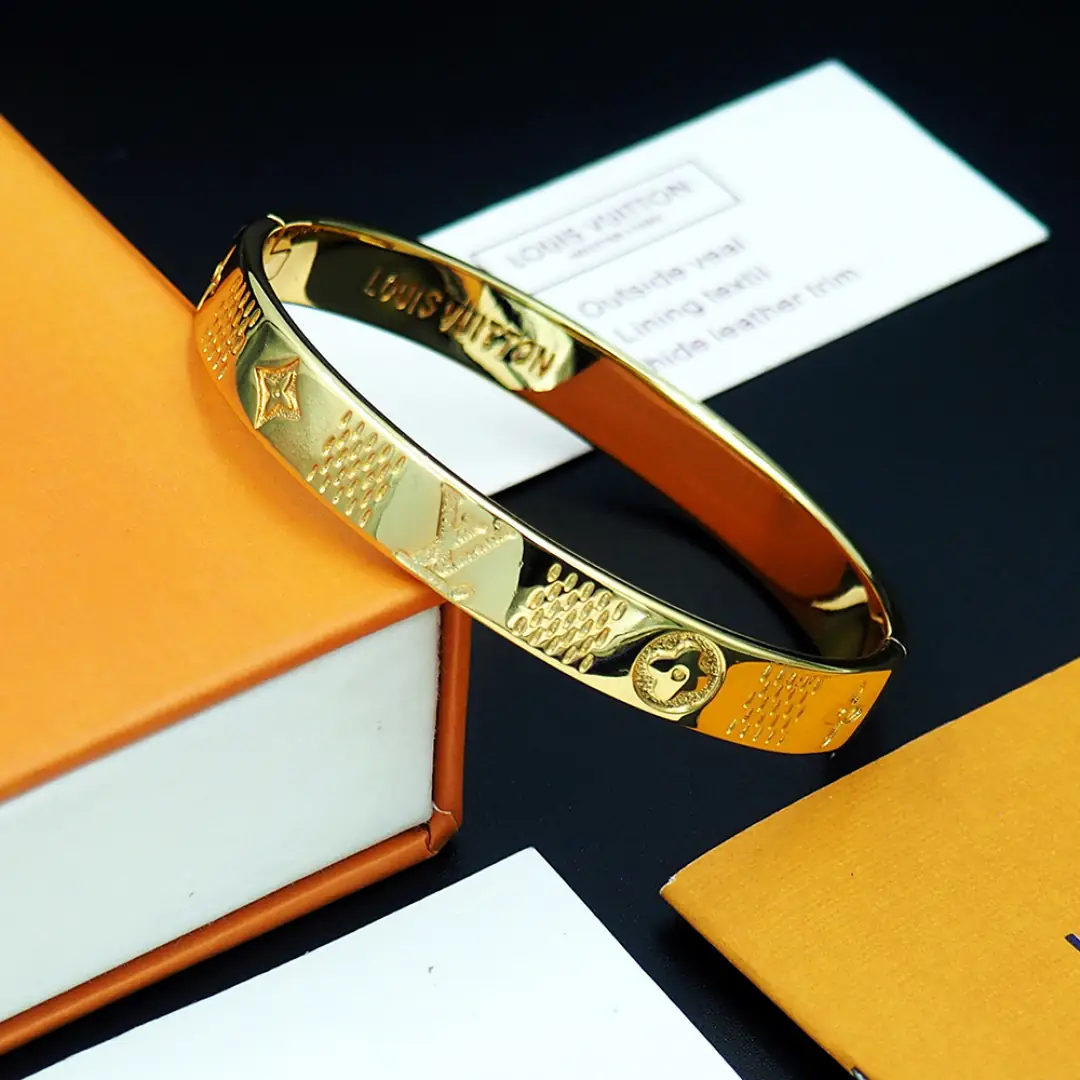 KNG7251  LV 39.99$ gallery