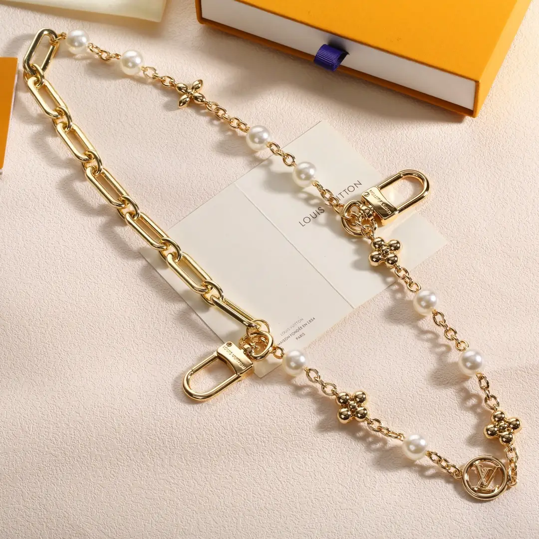 KNG7254    LV   39.8$ gallery