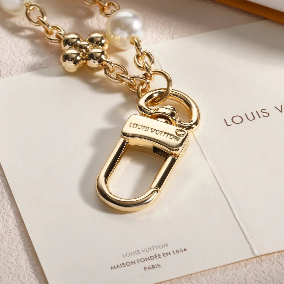 KNG7254    LV   39.8$ gallery