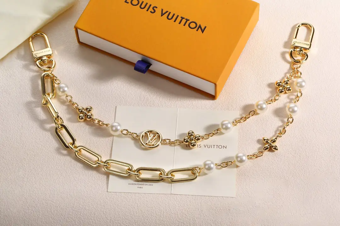 KNG7254    LV   39.8$ gallery